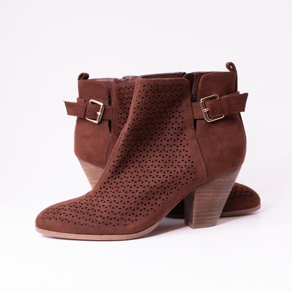 VIOLET & RED Jackie Laser Cut Heeled Bootie - Picture 1 of 9